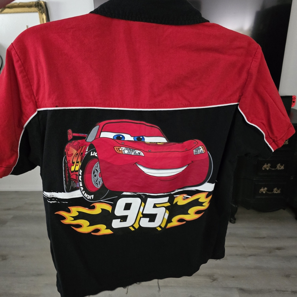 Red & Black Lightning McQueen 95 Button-Down Shirt - Kids